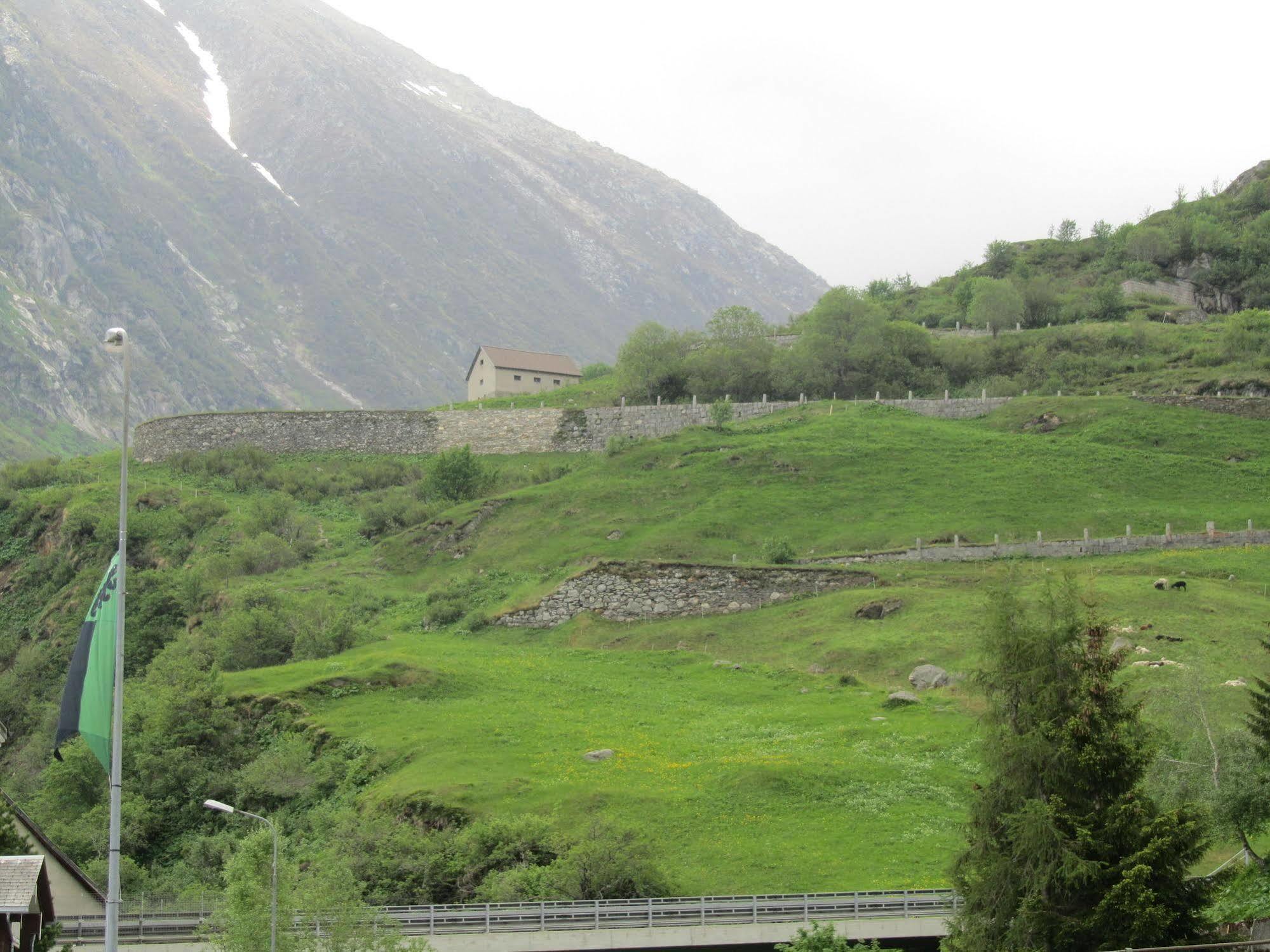 Pension Egg Otel Hospental Dış mekan fotoğraf